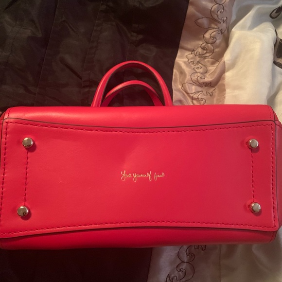 Never worn coach bag! - Picture 4 of 5